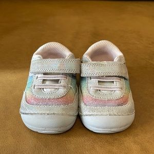 Stride Rite Jazzy Sneakers 3.5 W for wide feet